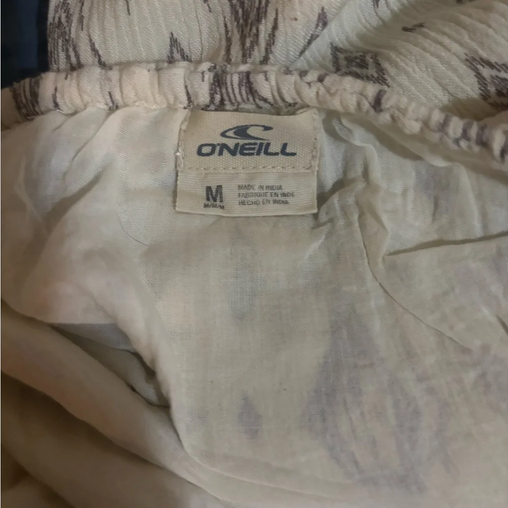 O'Neill Cream and Gray Patterned Maxi Dress - Picture 6 of 6